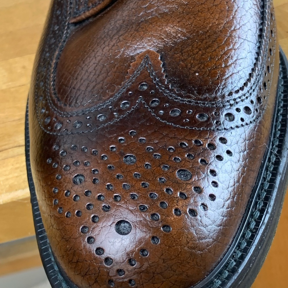Men's Dark Brown Leather Wingtip Oxford Dress Shoes - Picture 11 of 16